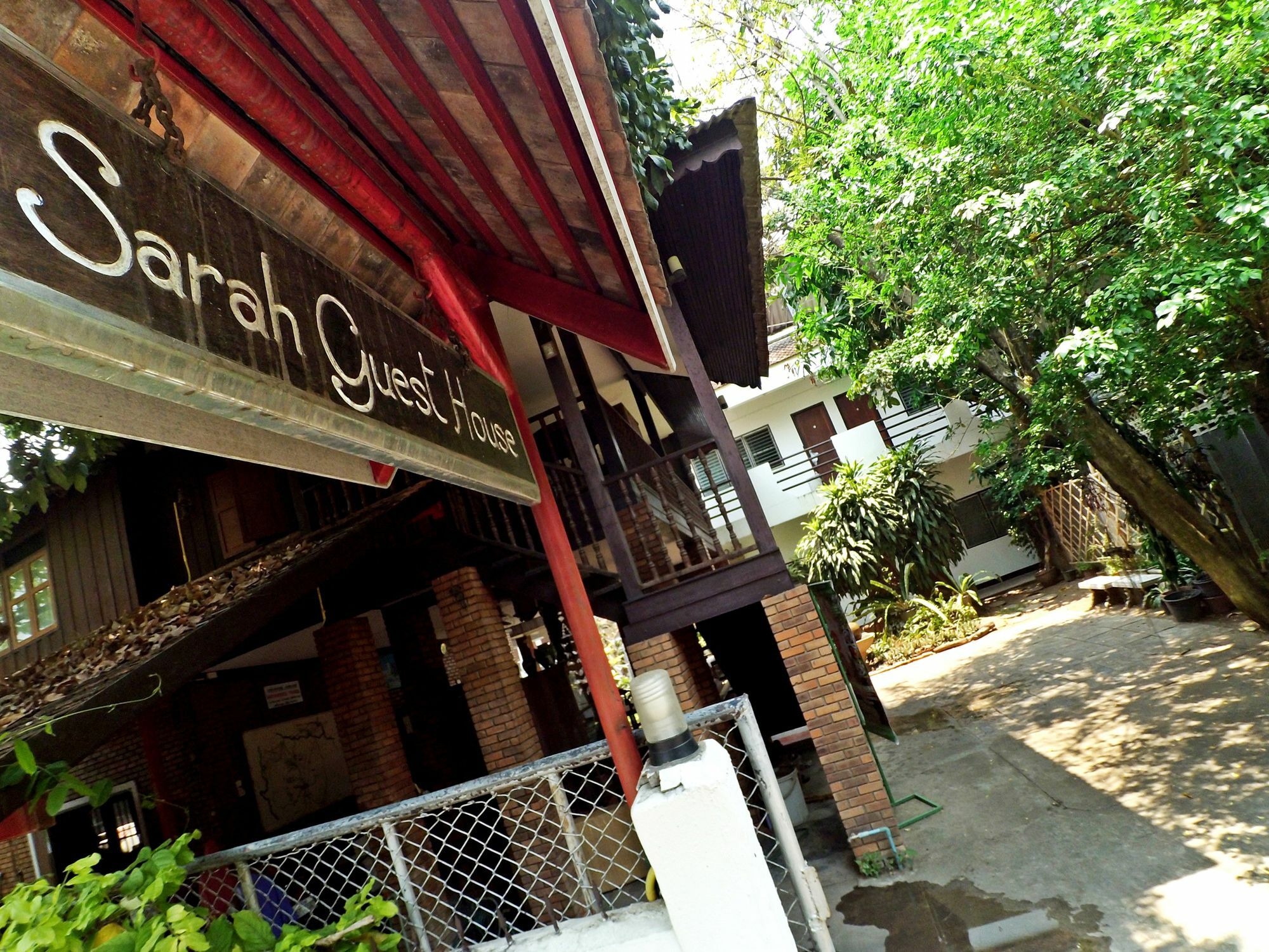 Sarah Guest House Chiang Mai Exterior foto
